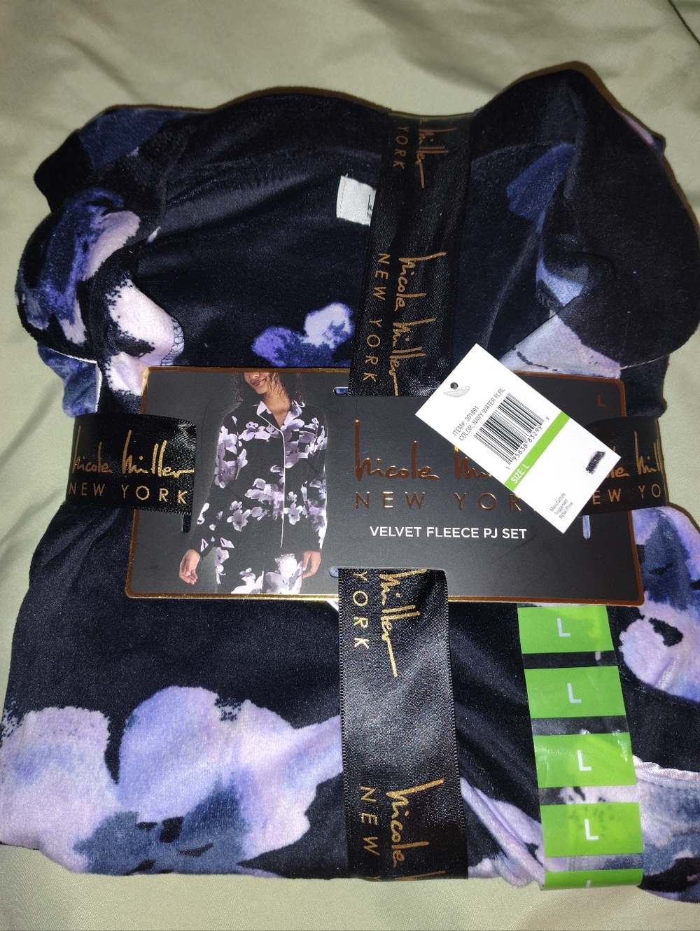NWT Nicole Miller Velvet Fleece PJ Set - Navy with Lavender Floral